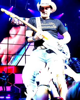 Brad Paisley Boston