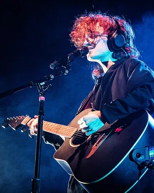 Cavetown Boston