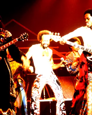Earth Wind And Fire Boston