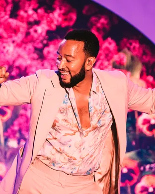 John Legend Newport