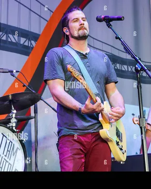 Matt Nathanson Mansfield