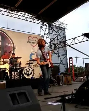Micky and The Motorcars Boston