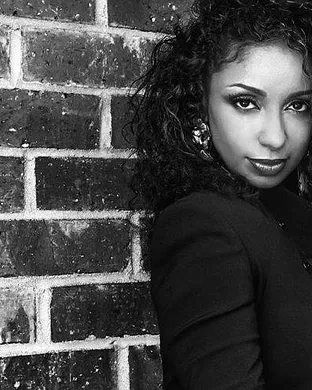 Mya Uncasville