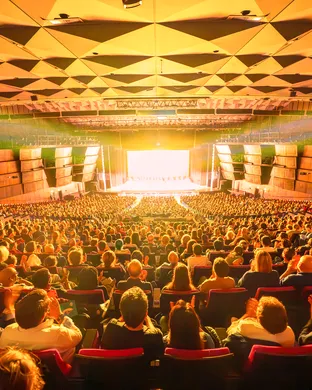 Shen Yun Performing Arts