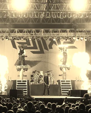 Skillet Boston